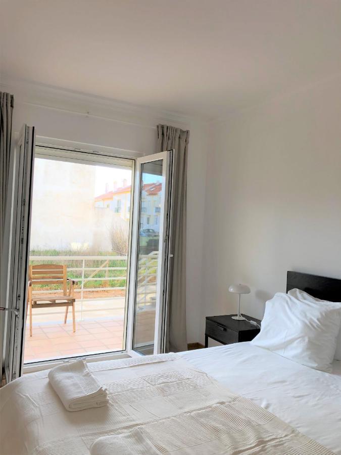 Sea Avenue House - Center Baleal - Surfboard Included Lägenhet Ferrel  Exteriör bild