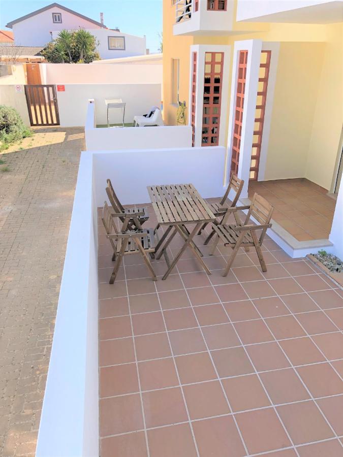 Sea Avenue House - Center Baleal - Surfboard Included Lägenhet Ferrel  Exteriör bild